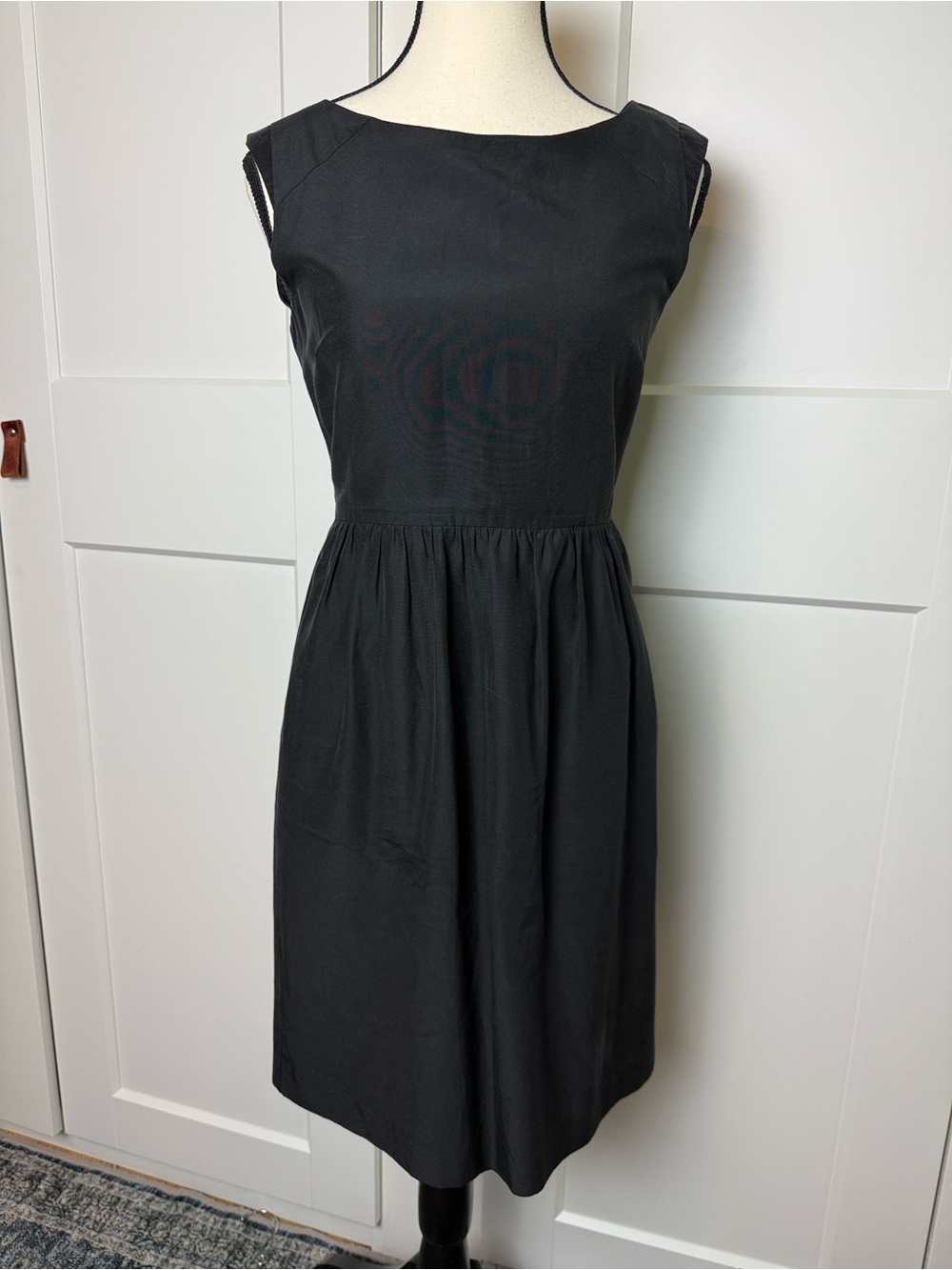 J. Crew Silk and cotton simple little black dress size 0 classic elegant a line